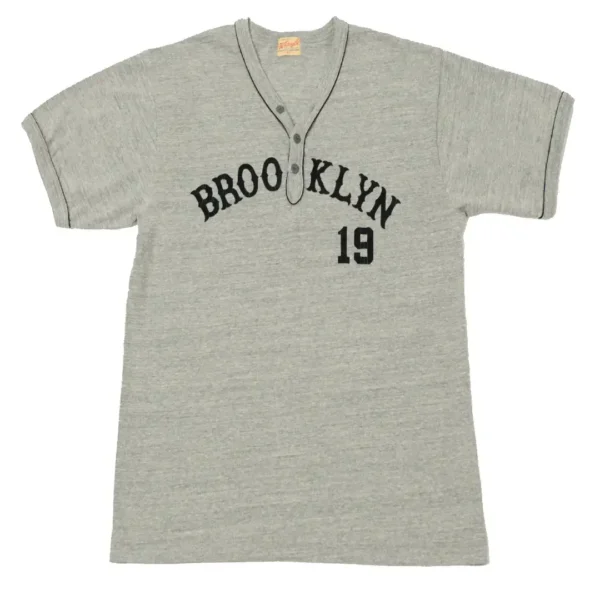 Whitesville 'Brooklyn' Baseball Henley T-Shirt – Heather Grey Front View